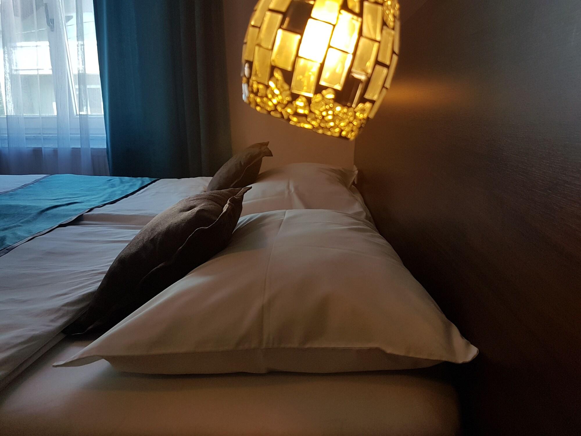 Ahar Hotel อิลิดชา ภายนอก รูปภาพ