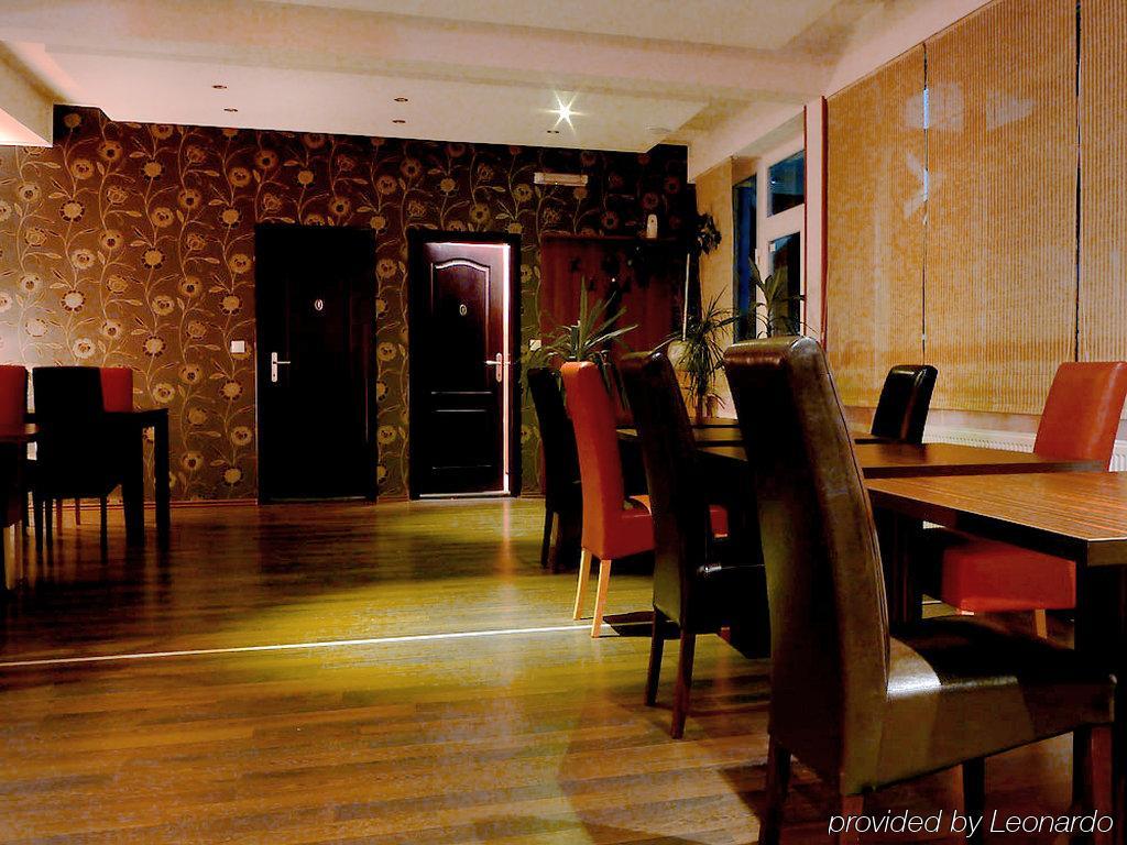 Ahar Hotel อิลิดชา ภายนอก รูปภาพ