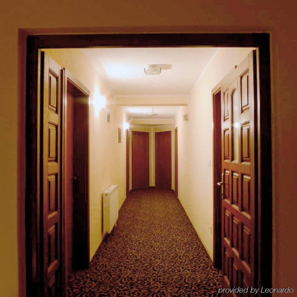 Ahar Hotel อิลิดชา ภายนอก รูปภาพ