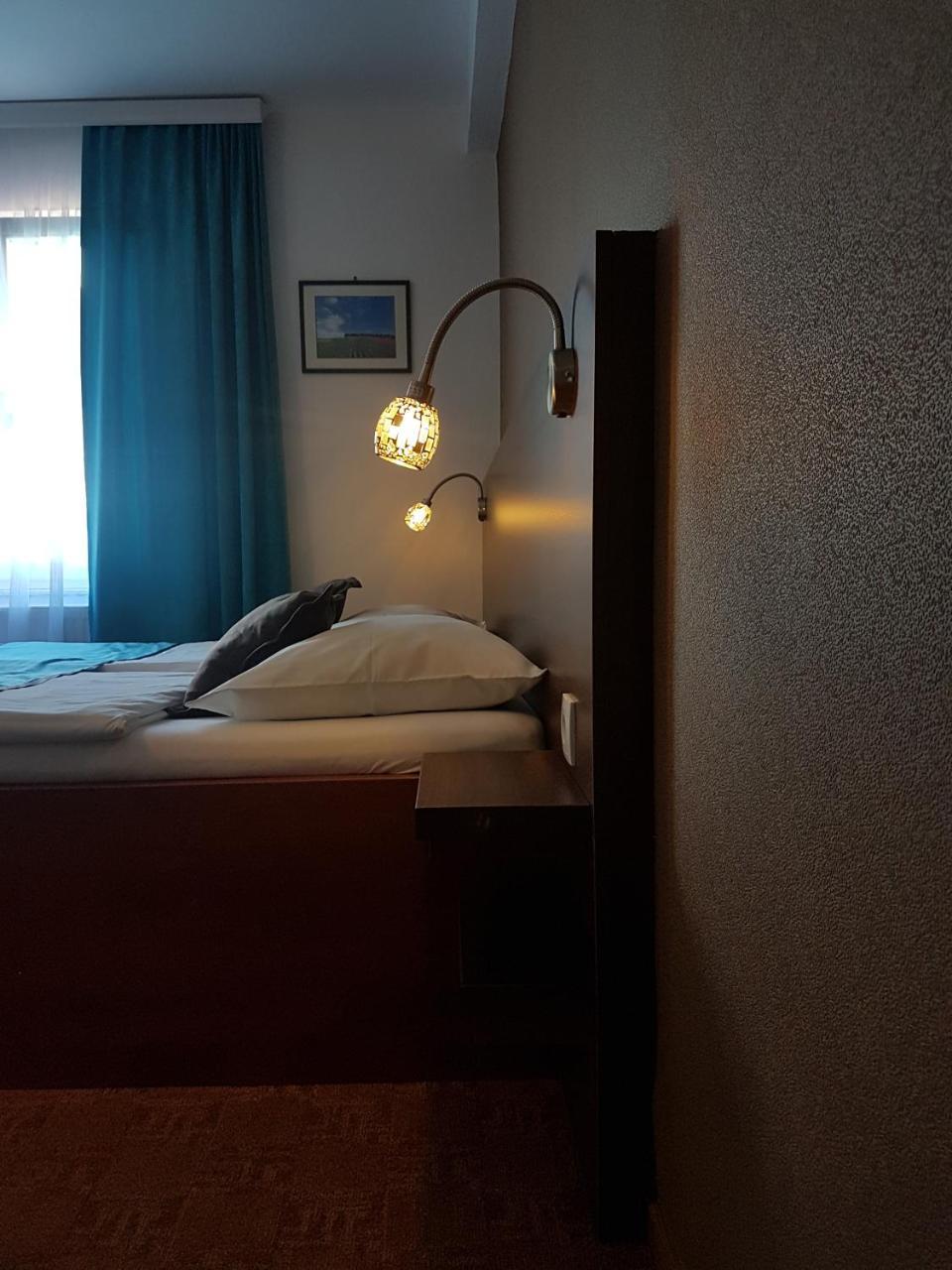 Ahar Hotel อิลิดชา ภายนอก รูปภาพ